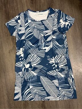 Columbia PFG Women Large Chill River Short Sleeve Dress Collegiate Navy Pockets